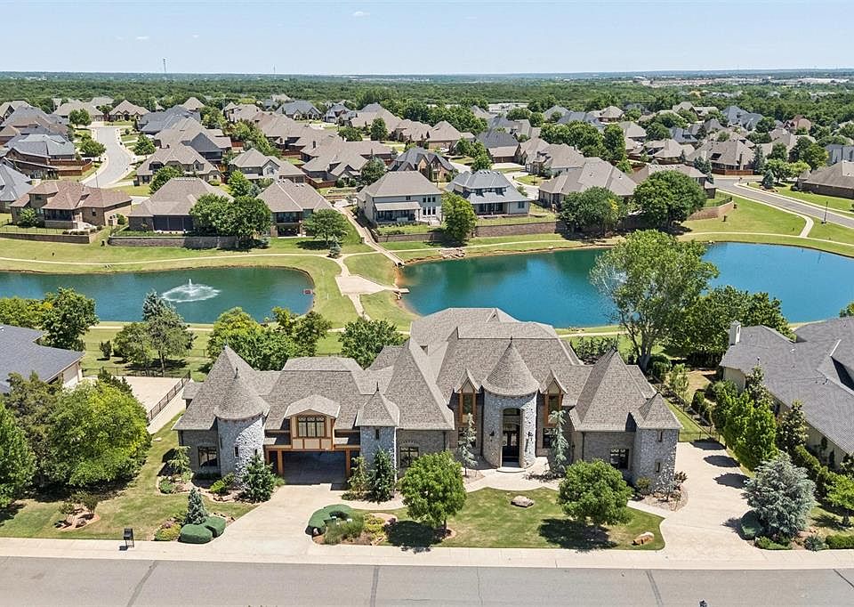 4616 Lake Front Dr, Edmond, OK 73034 | MLS #1227230 | Zillow