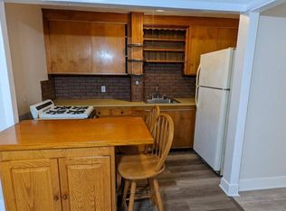 527 4th St, Fall River, MA 02721