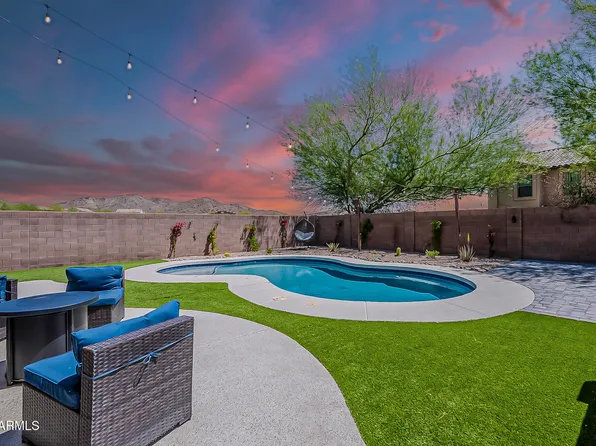 2405 W CORDIA Lane, Phoenix, AZ 85085