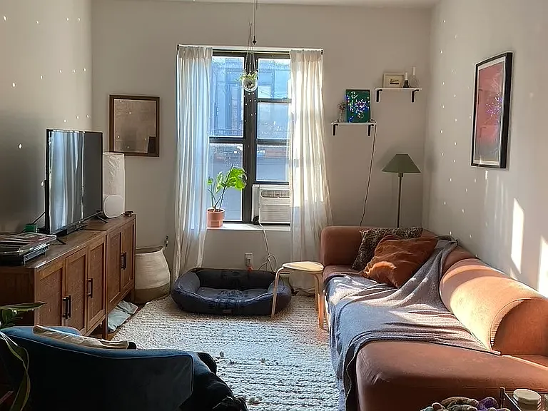 28 Havemeyer St #5B — Photo 1