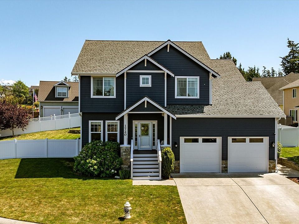 1st image of 1720 SW Waterside Court