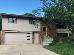 1400 Spruce St, Yankton, SD 57078
