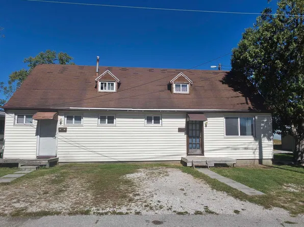 1110 & 1112 12th St, Bedford, IN 47421