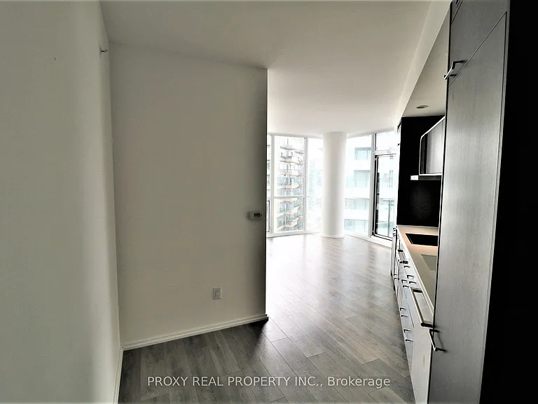 45 Charles St E #3507 — Photo 7