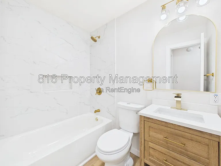 9524 Manning Ave #9520 — Photo 15