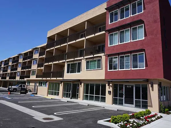 926 Woodside, 926 Woodside Rd #401, Redwood City, CA 94061