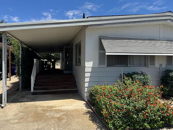 2nd image of 5505 W Tulare Ave #37