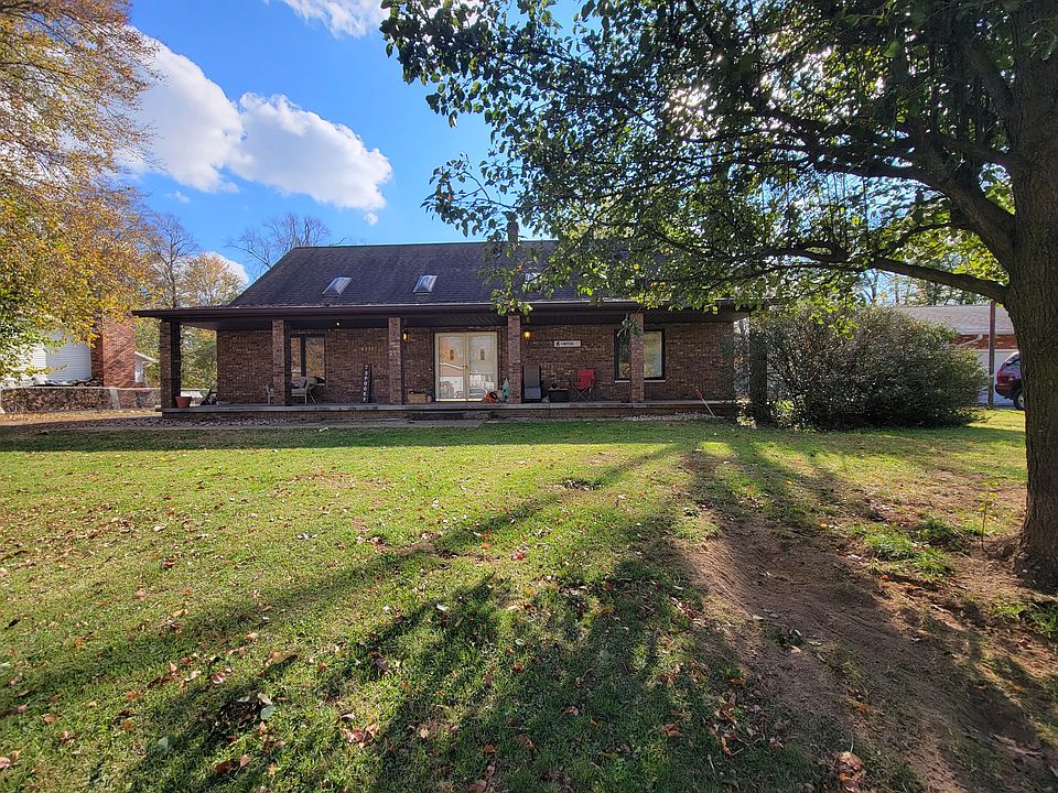 1st image of 4111 W Woodlyn Dr