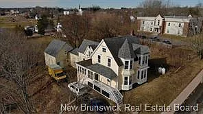 15 Allison Ave — Photo 46