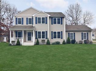 68 Clark Mill St, Coventry, RI 02816