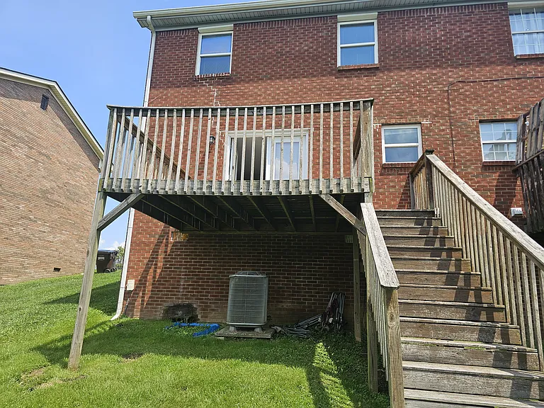 214 S Keeneland Dr #B — Photo 16
