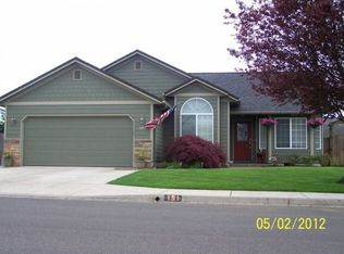 191 Blue Jay Loop, Creswell, OR 97426