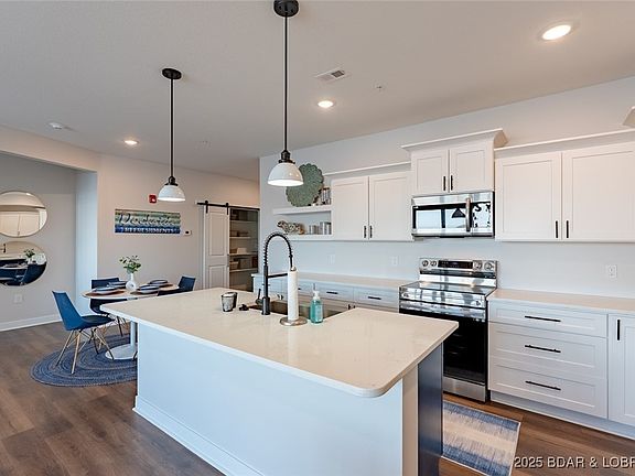 3rd image of 104 Sierra Bay Dr #1A