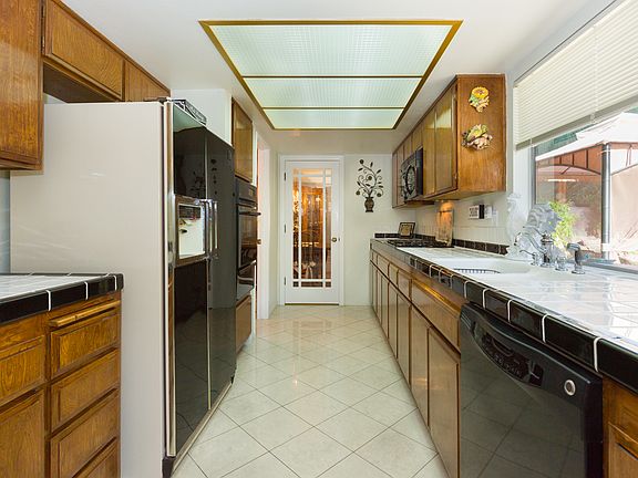 4th image of 7360 E Calle Durango