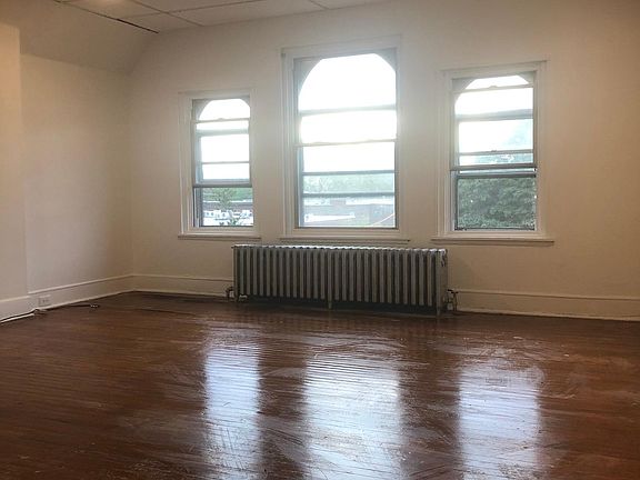 2nd image of 454 W Bringhurst St Floor 3