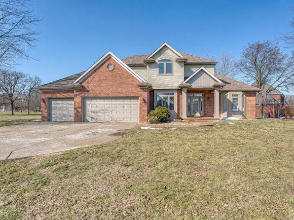 8244 Clearview Dr, Newburgh, IN 47630