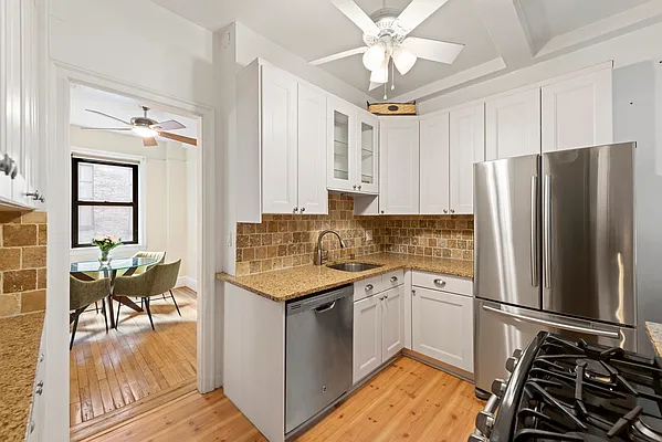 Sold by Compass | media 7