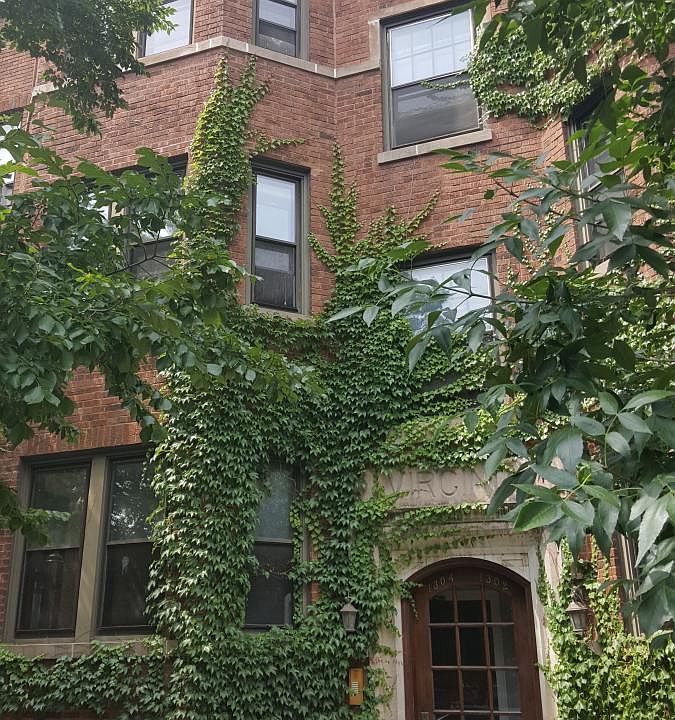 1st image of 1304 W Waveland Ave #1