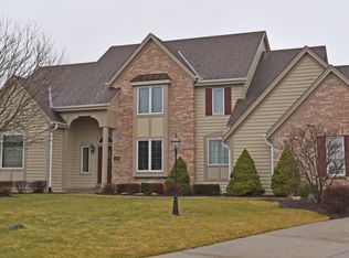 12865 W Euclid Ct, New Berlin, WI 53151