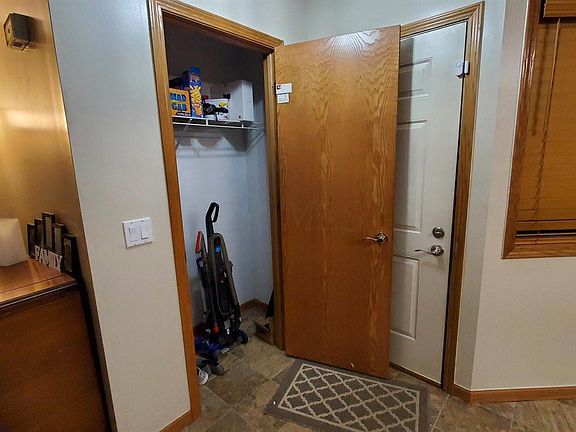 4th image of 653 Milcrest Dr #653