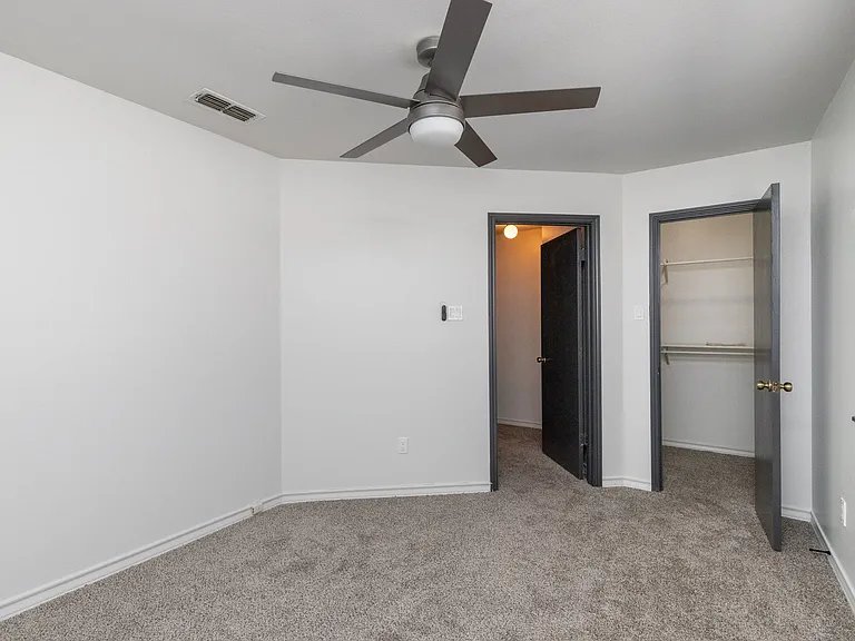 5501 Burnham Dr — Photo 19