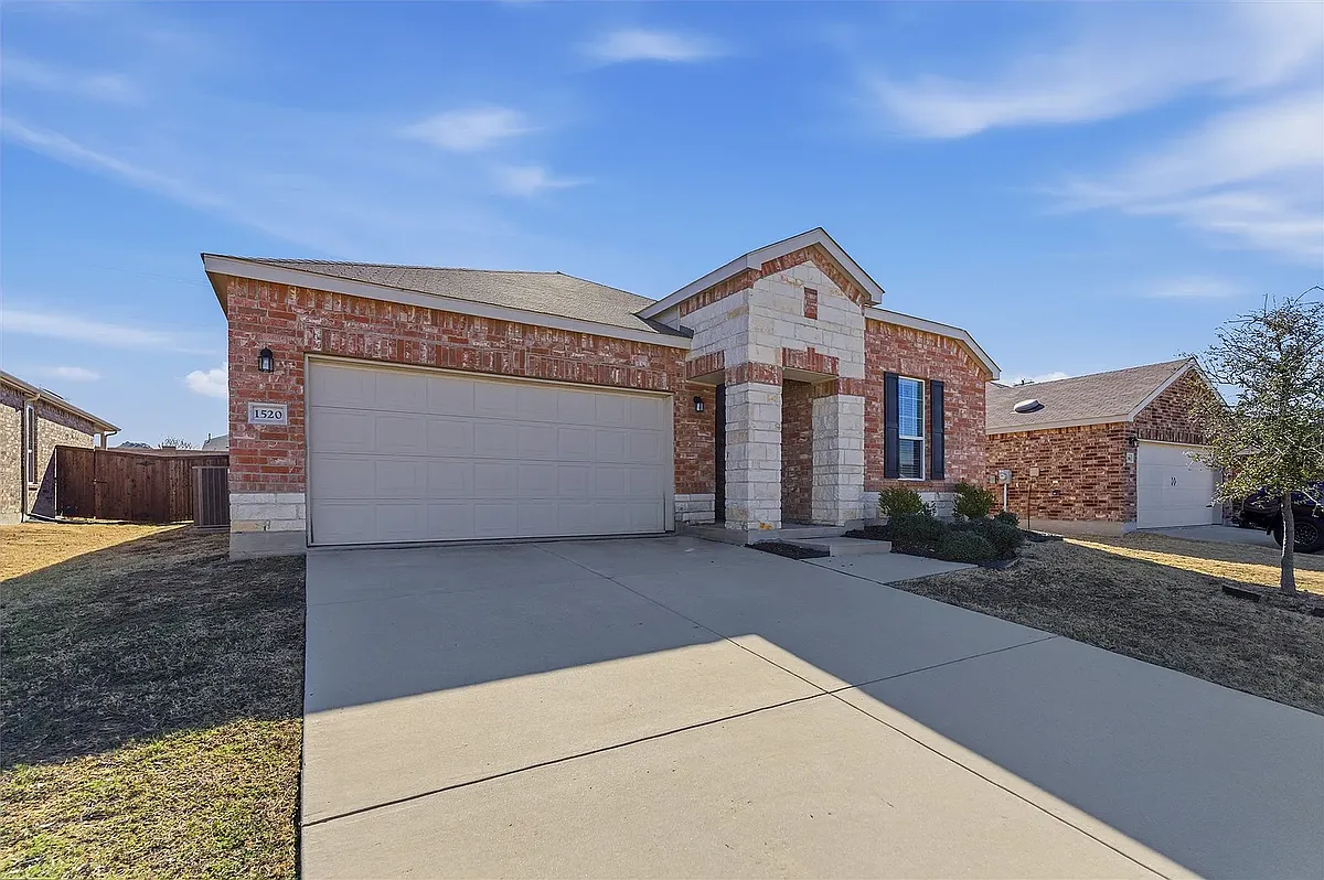 Building Photo - 1520 Waggoner Dr