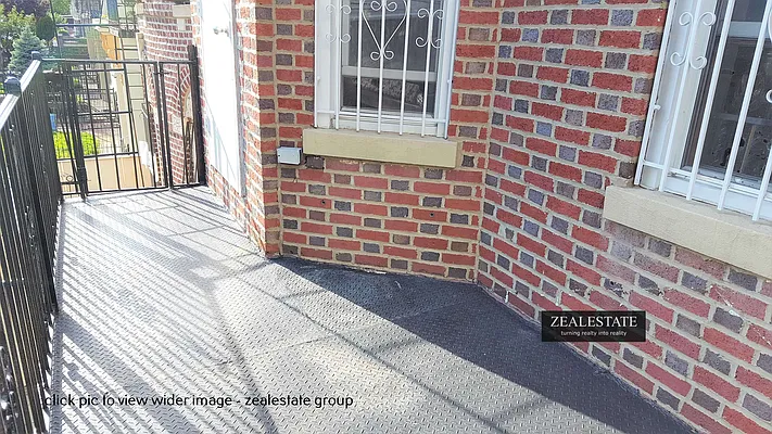 Rented by ZealEstate Group Inc | media 74