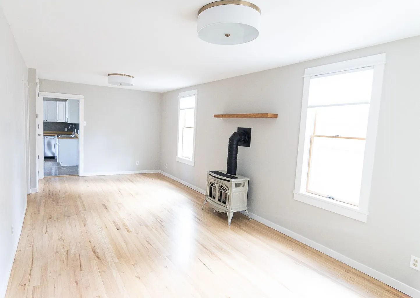 Charming 4-Bedroom Home in the Heart of Bozeman Walk to Downtown & MSU! — Photo 2
