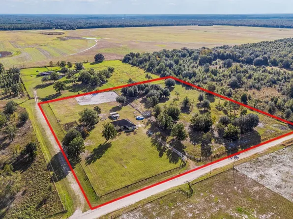 630 SW Marigold Pl, Fort White, FL 32038
