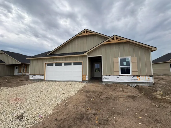 5713 Plumthicket St, Wichita, KS 67226