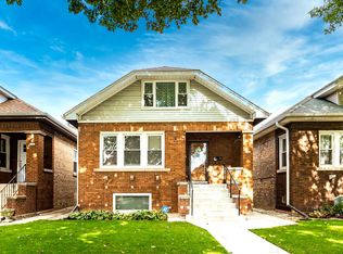 5232 W Fletcher St, Chicago, IL 60641