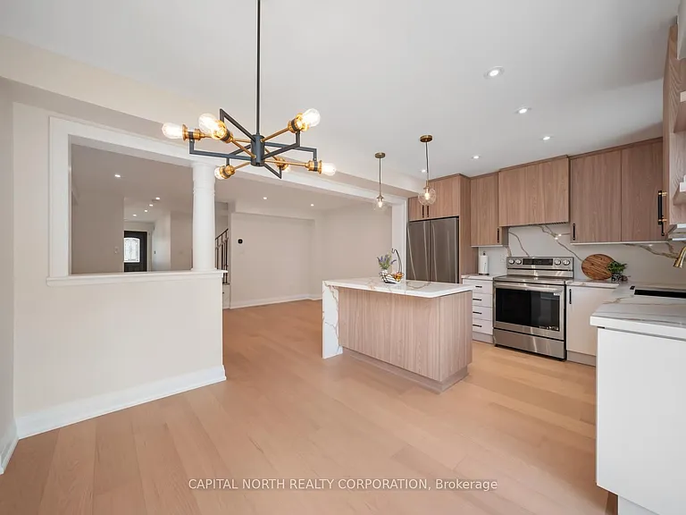 231 Venice Gate Dr — Photo 18