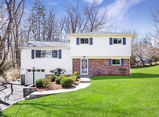 38 Hillcrest Ave, White Plains, NY 10607