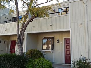 636 Sycamore Ave #28, Claremont, CA 91711