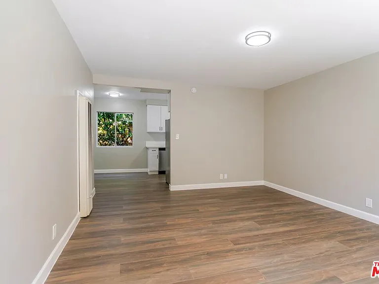420 N Market St #15 — Photo 10