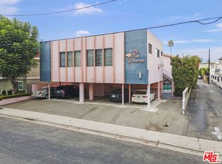 11143 Aqua Vista St, North Hollywood, CA 91602