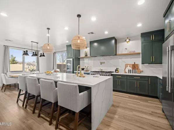 14 W BLUE RIDGE Way, Chandler, AZ 85248