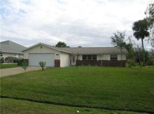 665 Vocelle Ave, Sebastian, FL 32958