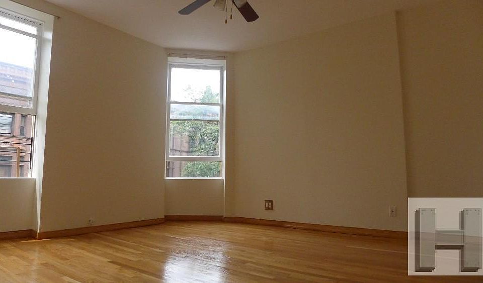 1st image of 3 W 122nd St APT A3