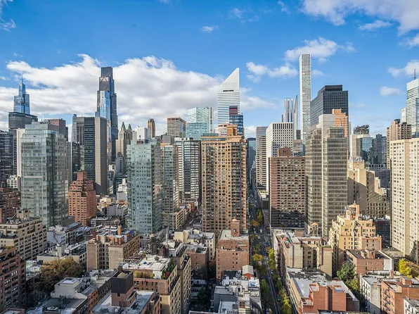 400 E 54th St APT 31C, New York, NY 10022