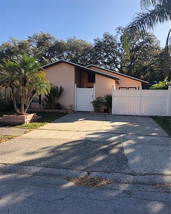 1st image of 10507 Winrock Pl