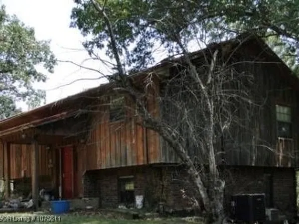 23276 Independence Rd, Heavener, OK 74937