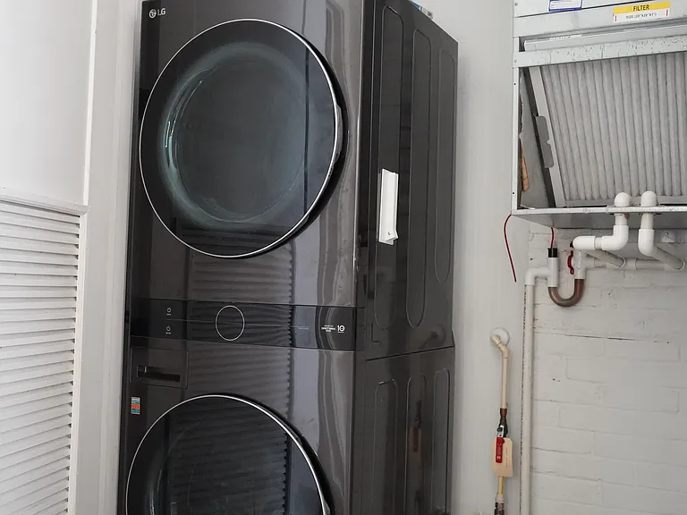 725 Euclid St NW #2 — Photo 13
