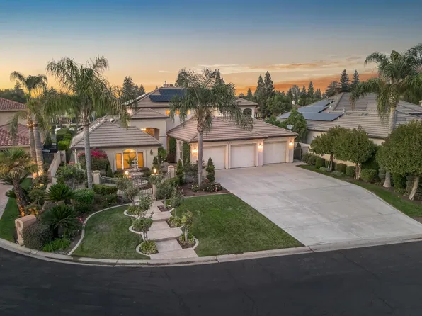 2567 W Lake Van Ness Cir, Fresno, CA 93711