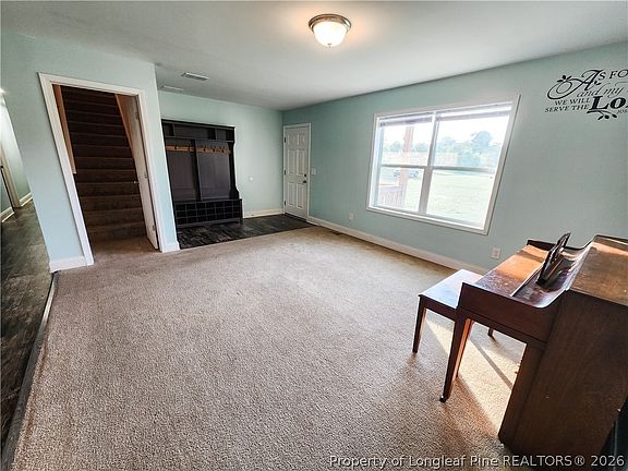 5th image of 837 M And M St