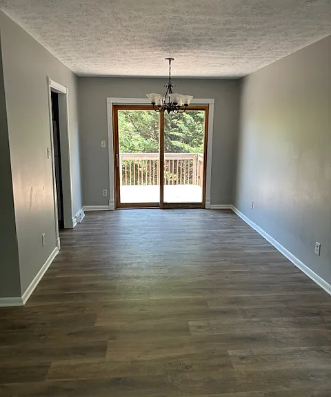 7 Village Park Dr — Photo 13
