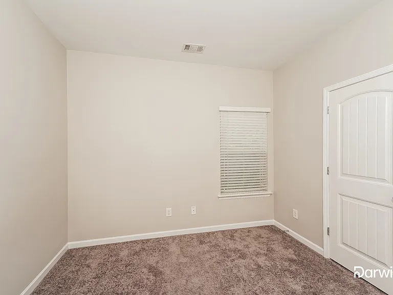 191 Oakwell St — Photo 13