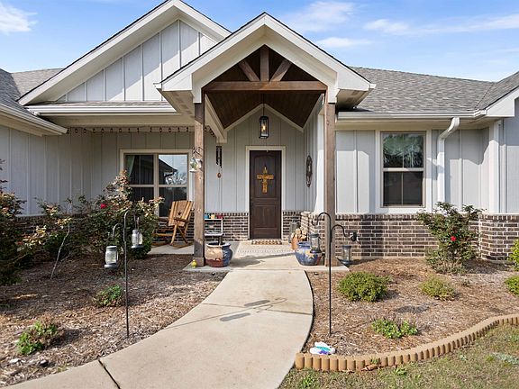 5th image of 18341 Timber Oaks Dr