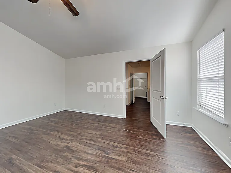37 Sand Live Oak Dr — Photo 12