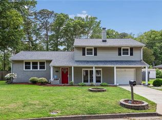 33 Green Ct, Newport News, VA 23601